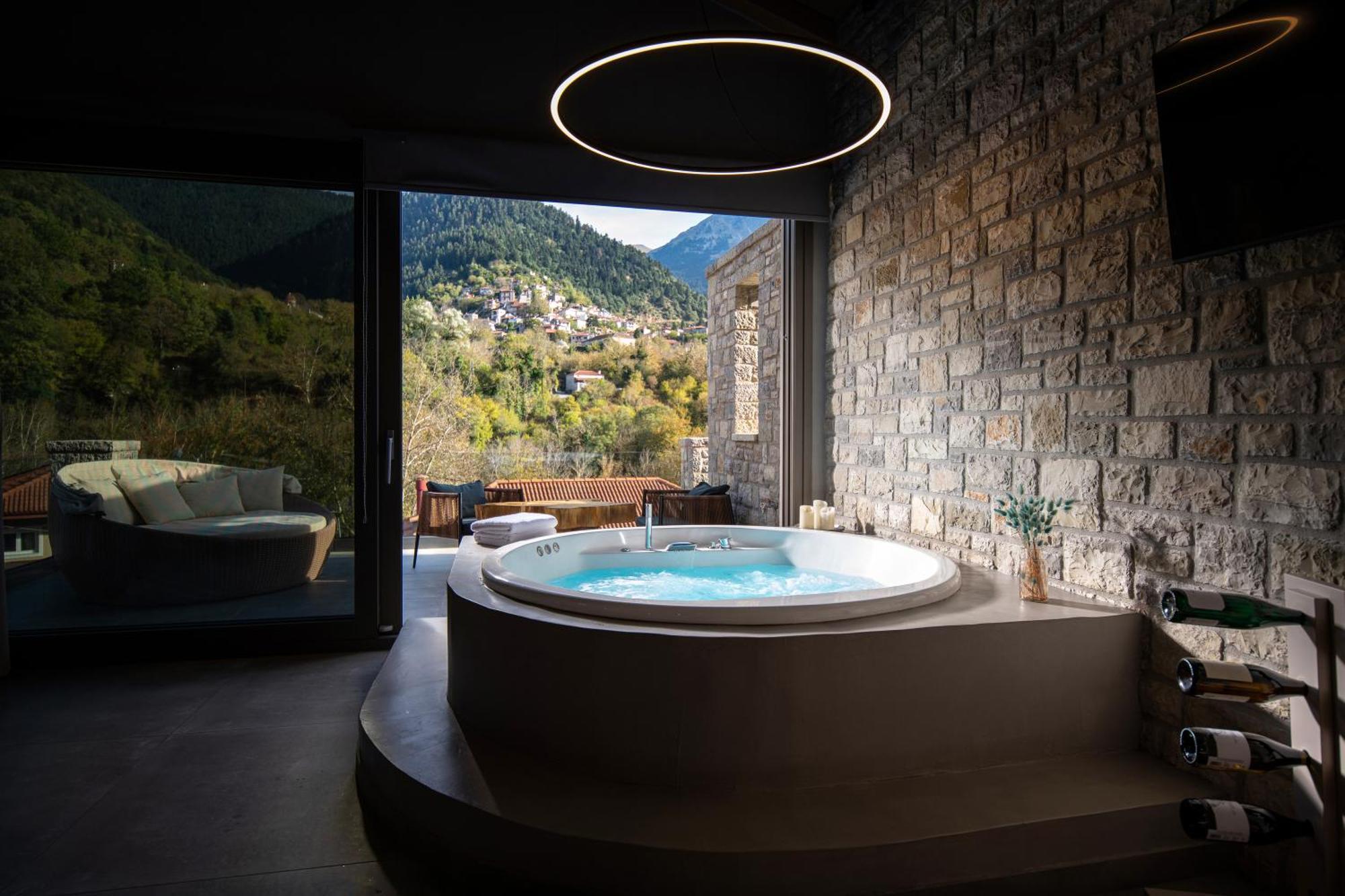 Evora Luxury Suites Mega Chorio Exterior photo