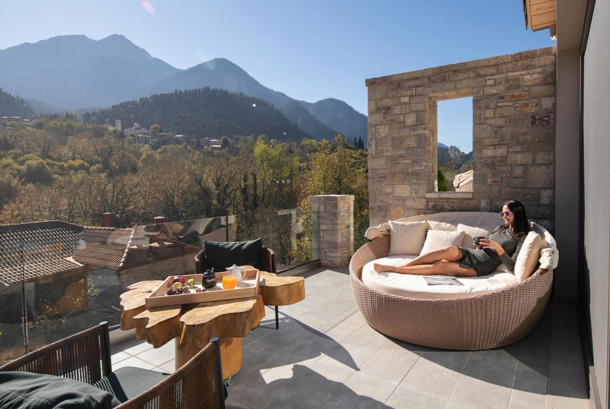 Evora Luxury Suites Mega Chorio Exterior photo