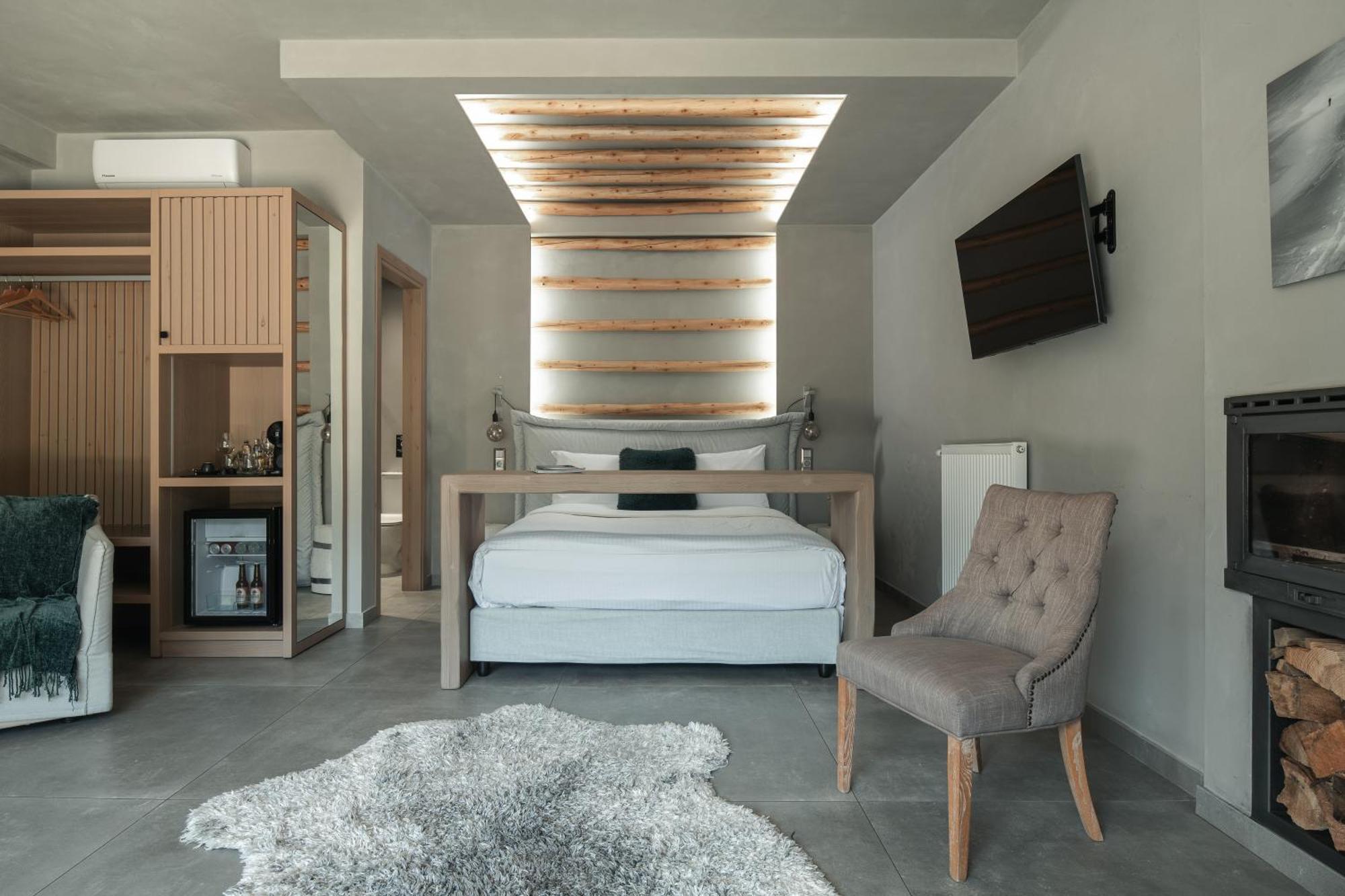 Evora Luxury Suites Mega Chorio Exterior photo