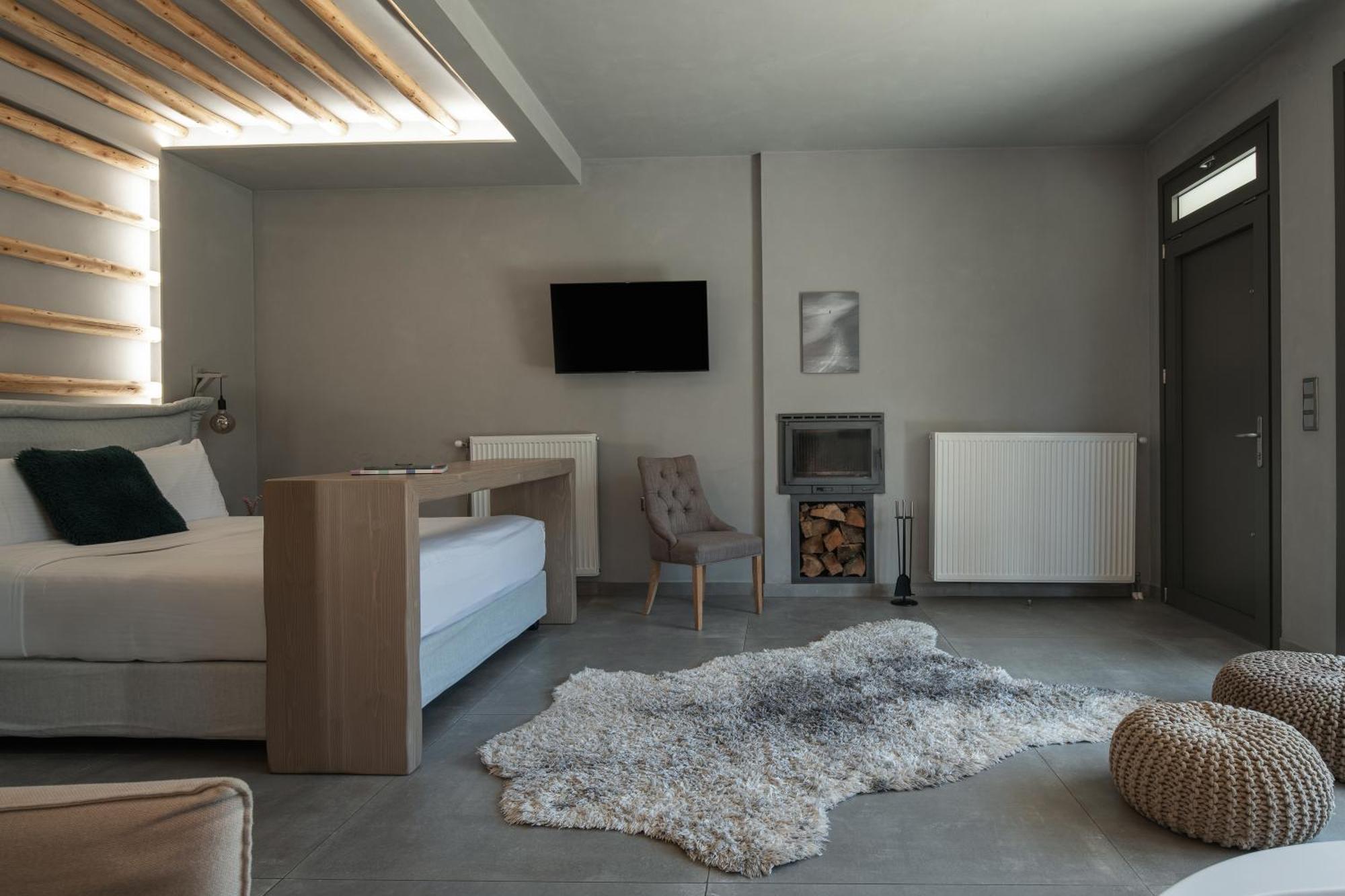 Evora Luxury Suites Mega Chorio Exterior photo